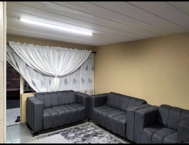 3 BEDROOM PROPERTY TO RENT IN ERASMIA